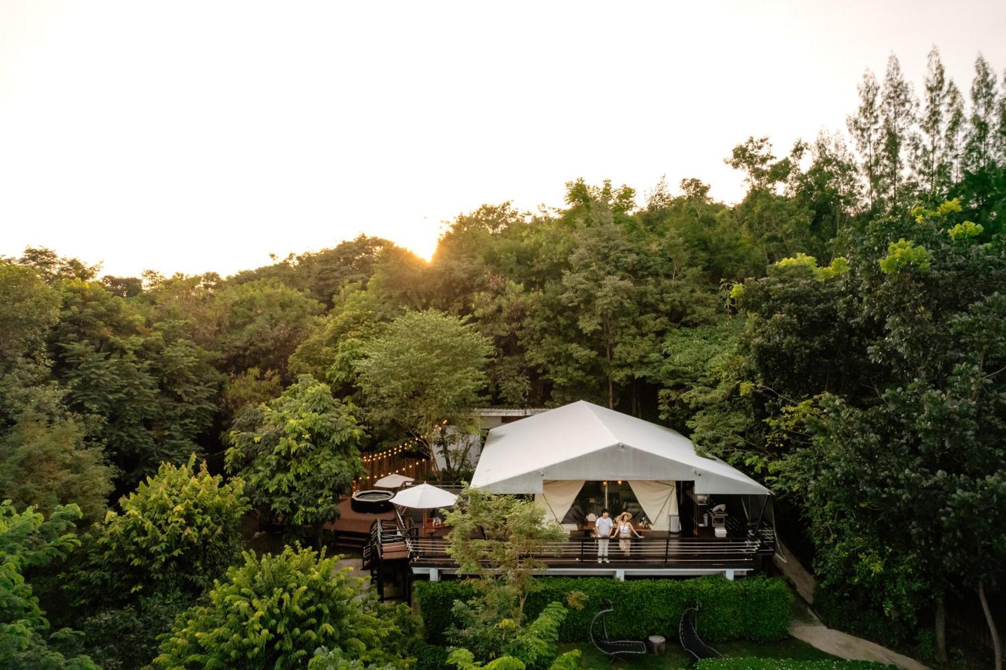 فندق Te Mata Glamping Nong Nam Daeng المظهر الخارجي الصورة