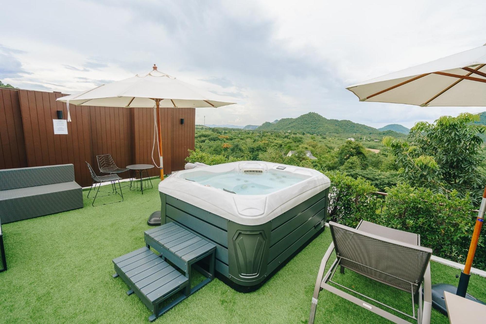 فندق Te Mata Glamping Nong Nam Daeng المظهر الخارجي الصورة